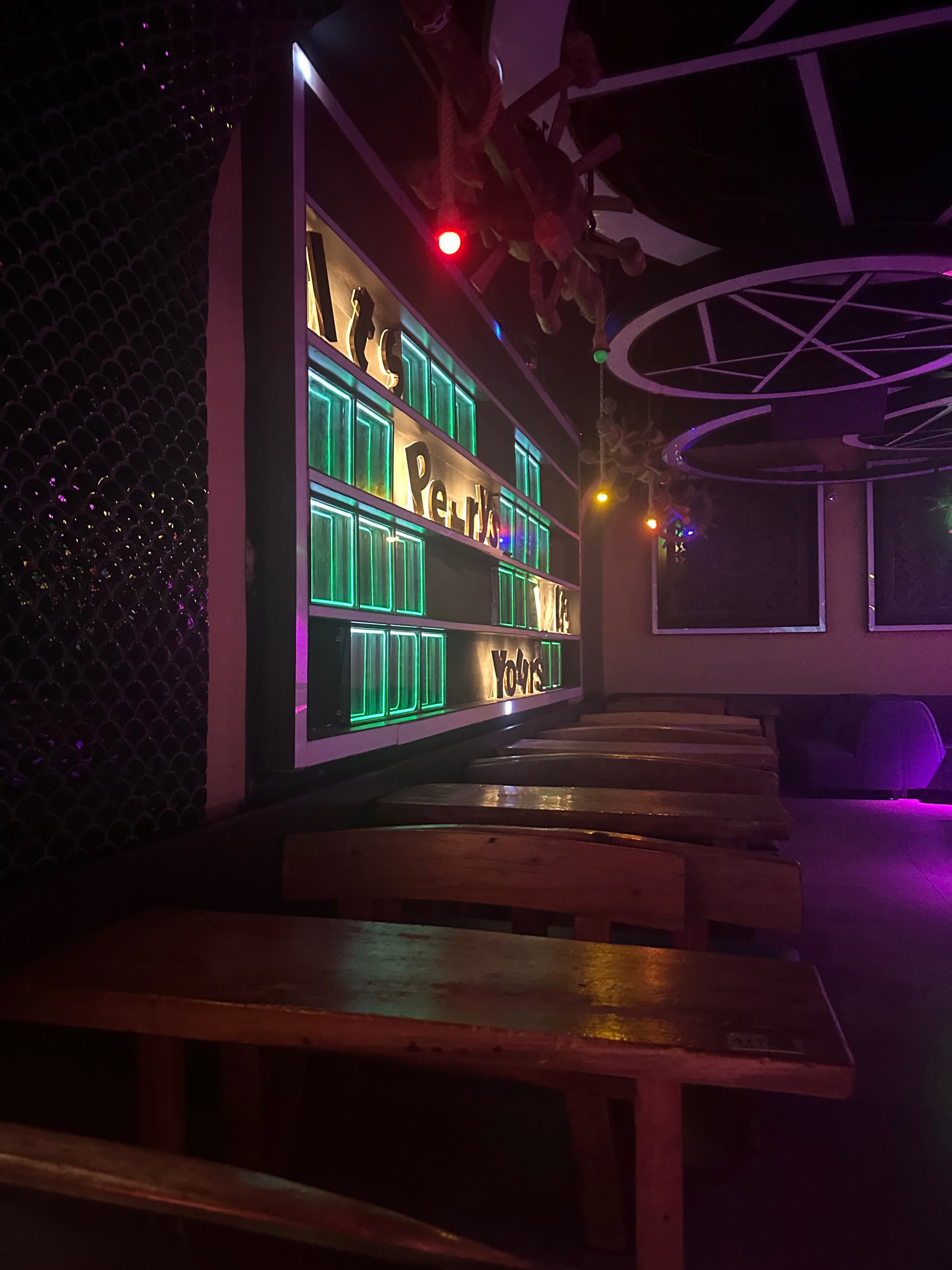 汉中商务KTV:“高低端”区别-洋县ktv预订